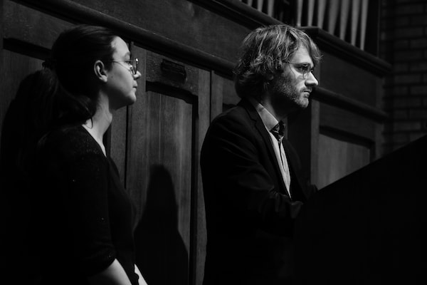 Photo de Damien Leurquin à l'orgue